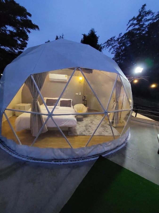 Hotel นรดีฮิวล์ รีสอร์ต เขาแผงม้า วังน้ำเขียว Ban Sap Bon  Esterno foto