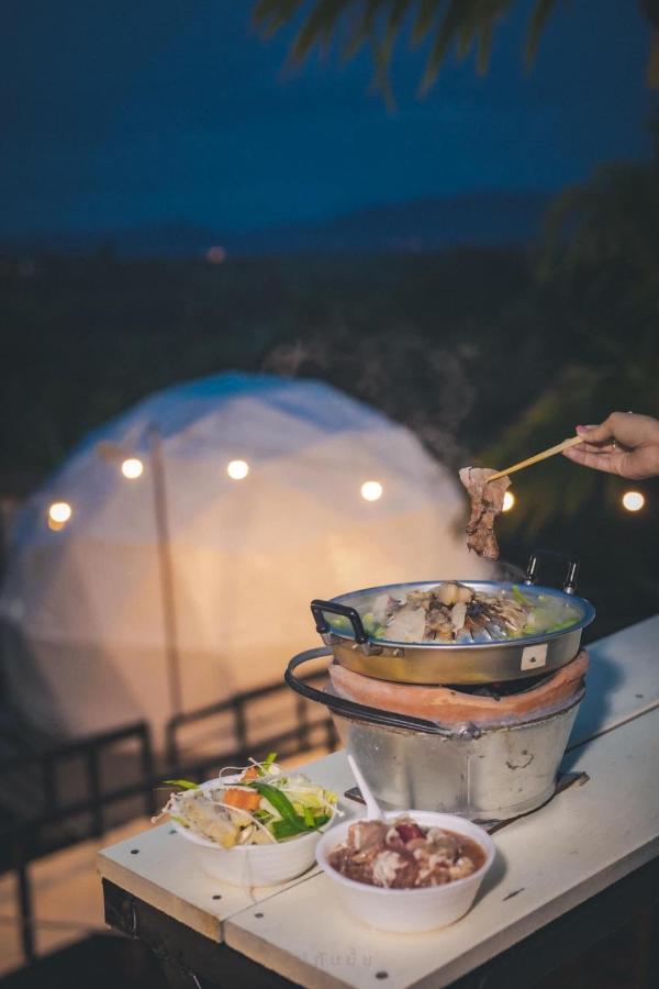 Hotel นรดีฮิวล์ รีสอร์ต เขาแผงม้า วังน้ำเขียว Ban Sap Bon  Esterno foto
