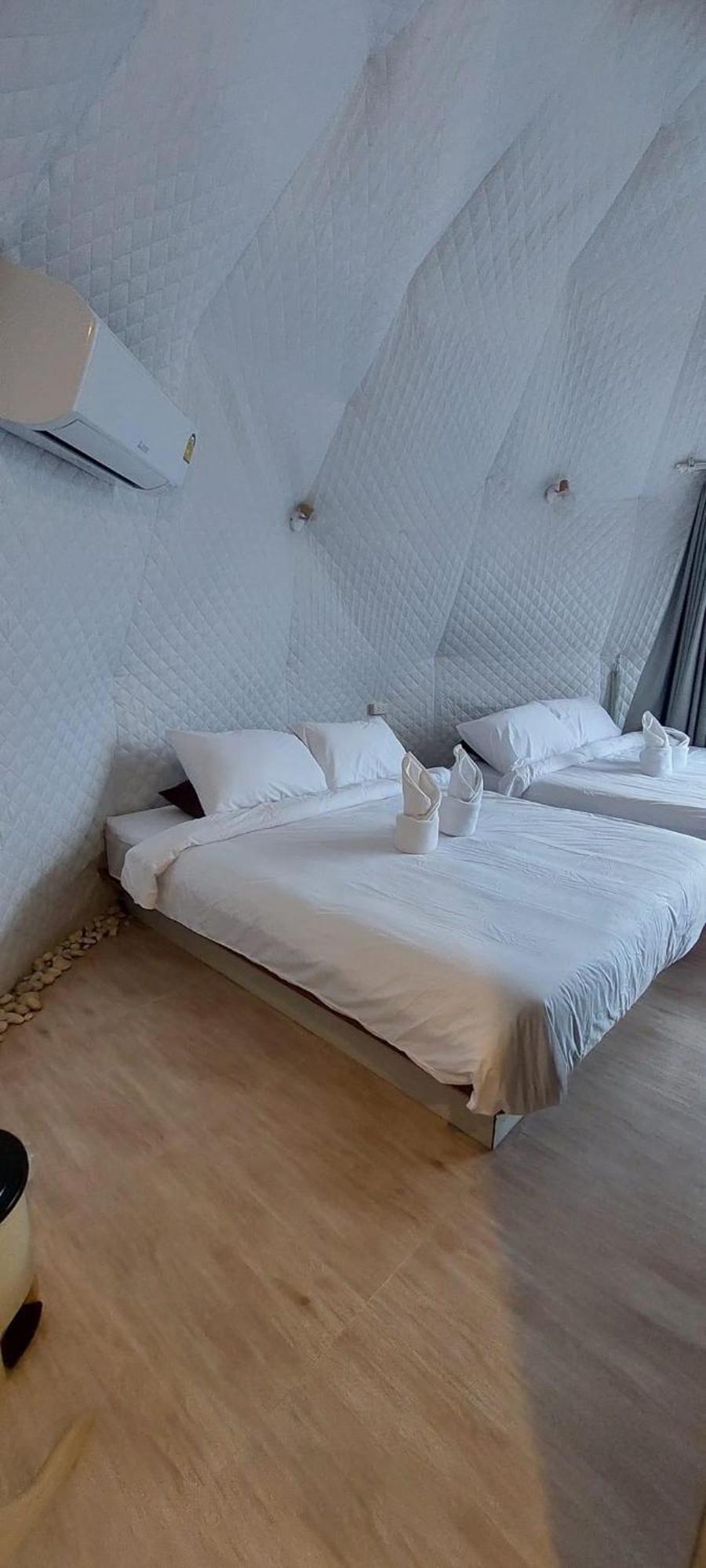 Hotel นรดีฮิวล์ รีสอร์ต เขาแผงม้า วังน้ำเขียว Ban Sap Bon  Esterno foto