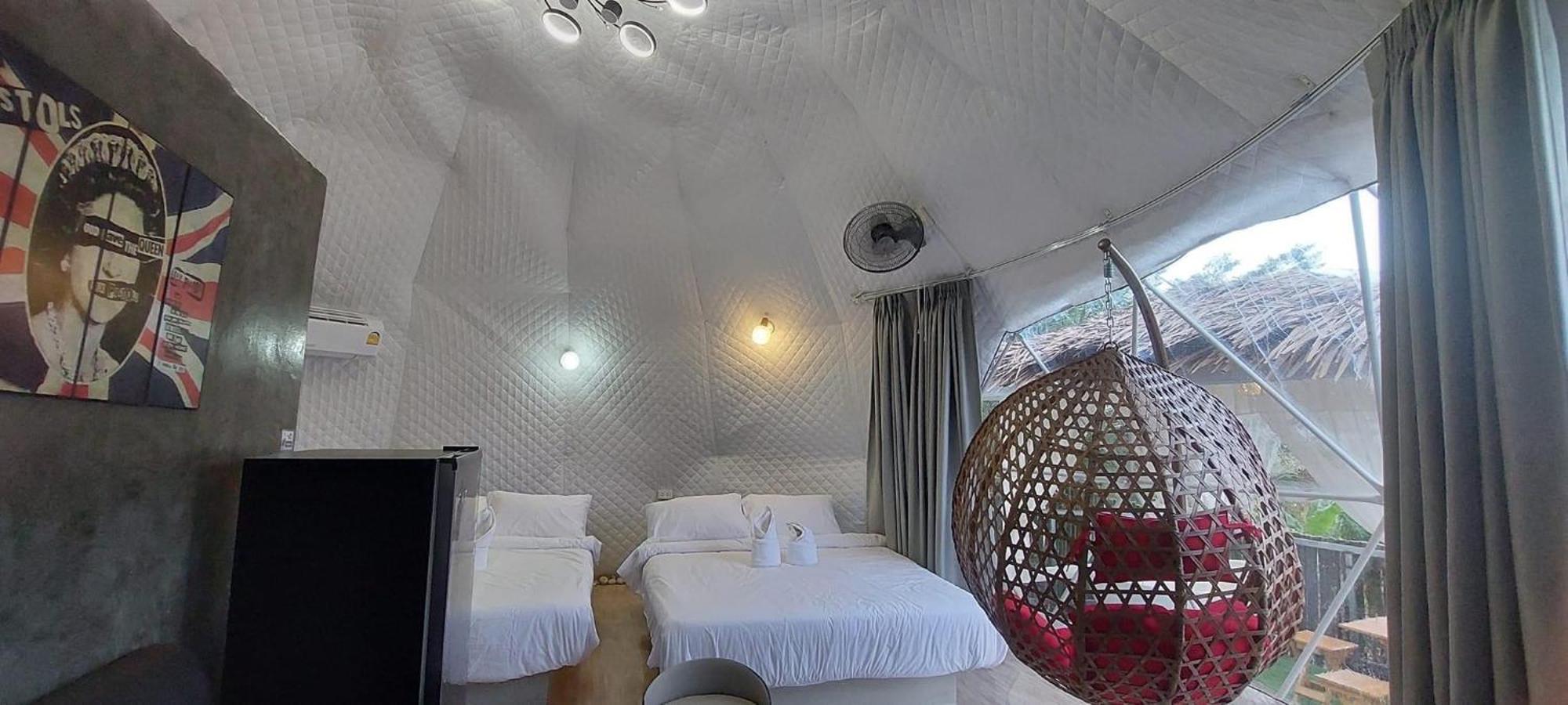 Hotel นรดีฮิวล์ รีสอร์ต เขาแผงม้า วังน้ำเขียว Ban Sap Bon  Esterno foto